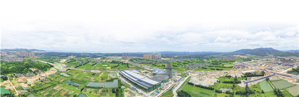 平潭海洋國際會(huì)展中心施工現(xiàn)0.jpg